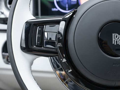 New 2027 Rolls-Royce Phantom Sedan RWD image 34