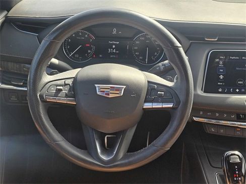 Used 2023 Cadillac XT4 Sport image 16