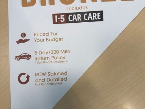 Used 2018 Ford Explorer FWD image 6