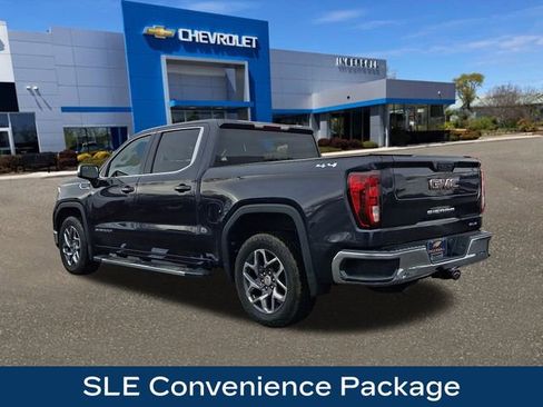 Used 2022 GMC Sierra 1500 SLE image 6
