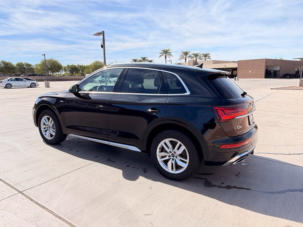 Used 2023 Audi Q5 2.0T Premium AWD/4WD image 11