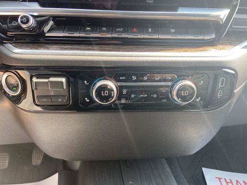 Used 2025 GMC Sierra 1500 Elevation w/ LPO, Elevation Black Package AWD/4WD image 35