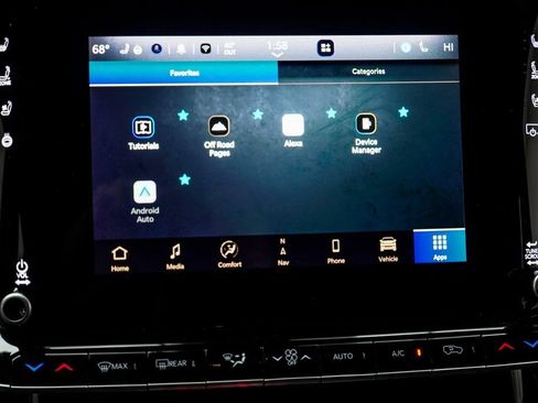 Used 2024 Jeep Wagoneer L Series II w/ Flexible Seating Group AWD/4WD image 25