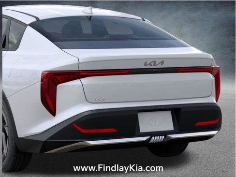 New 2026 Kia K4 EX image 16