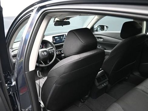 Certified 2026 Honda CR-V EX image 15