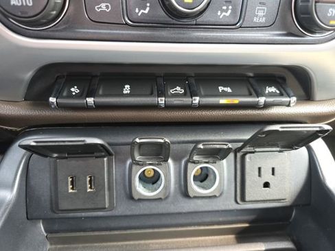 Used 2017 GMC Sierra 1500 SLT image 19