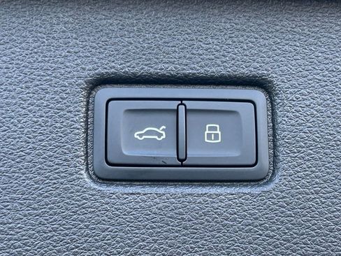 New 2026 Audi Q7 2.0T Premium image 59