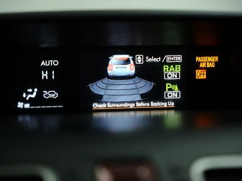 Used 2017 Subaru Forester 2.5i Limited image 39