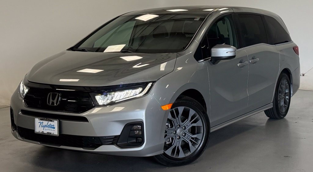 Used 2025 Honda Odyssey Touring image 1