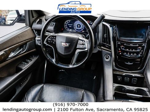 Used 2016 Cadillac Escalade ESV Platinum image 14