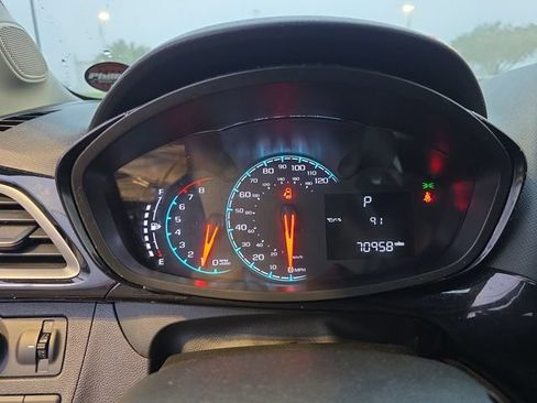 Certified 2021 Chevrolet Spark LT FWD image 17