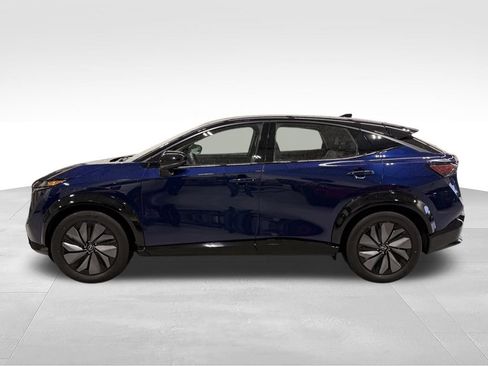 Used 2024 Nissan Ariya AWD image 2