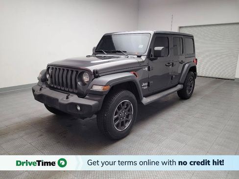 Used 2018 Jeep Wrangler Unlimited Sport S AWD/4WD image 1