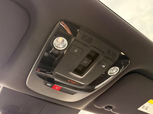 Used 2025 Kia K5 GT-Line w/ GT-Line Premium Package FWD image 43