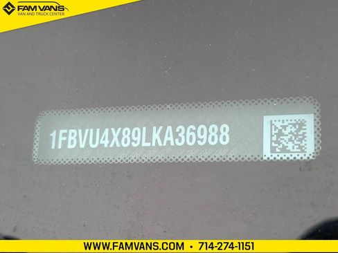 Used 2020 Ford Transit 350 XL image 32