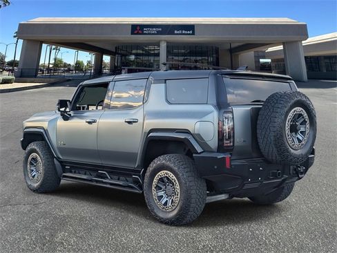 Used 2024 GMC Hummer EV 3X w/ Extreme Off-Road Package image 4