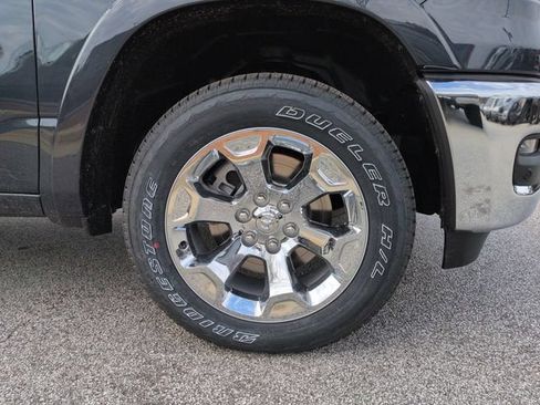 New 2026 RAM 1500 Big Horn AWD/4WD image 10