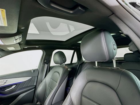Certified 2021 Mercedes-Benz GLC 300 image 23