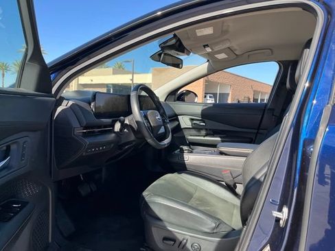 Used 2024 Nissan Ariya AWD image 11