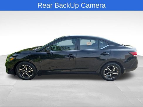 Used 2024 Nissan Sentra SV FWD image 5