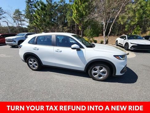 Used 2023 Honda HR-V LX image 17