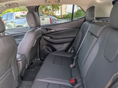 Used 2023 Buick Encore GX Essence w/ Experience Buick Package image 15