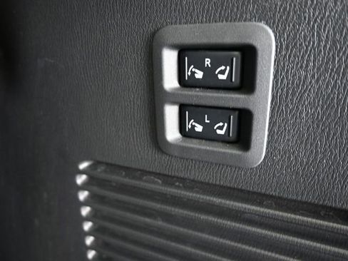 Used 2024 Nissan Armada Platinum w/ Cargo Package image 34