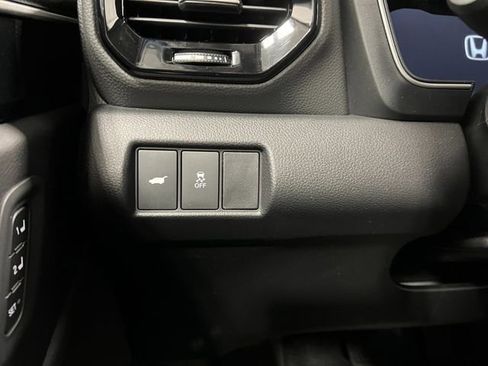 New 2025 Honda Pilot Touring image 19