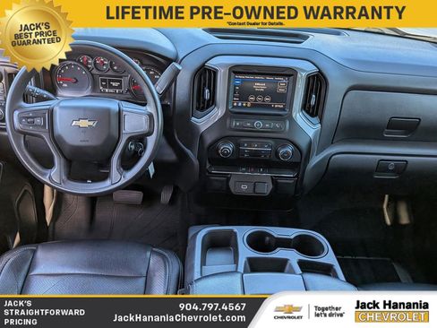 Used 2020 Chevrolet Silverado 1500 Custom w/ Custom Value Package image 15