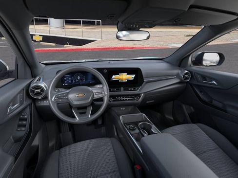 New 2027 Chevrolet Equinox LT w/ LPO, Floor Liner Package FWD image 15
