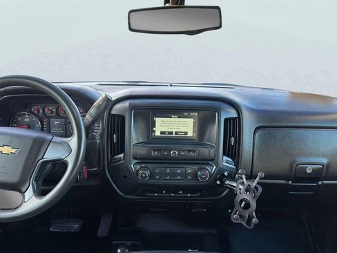 Used 2018 Chevrolet Silverado 2500 W/T w/ WT Convenience Package image 10