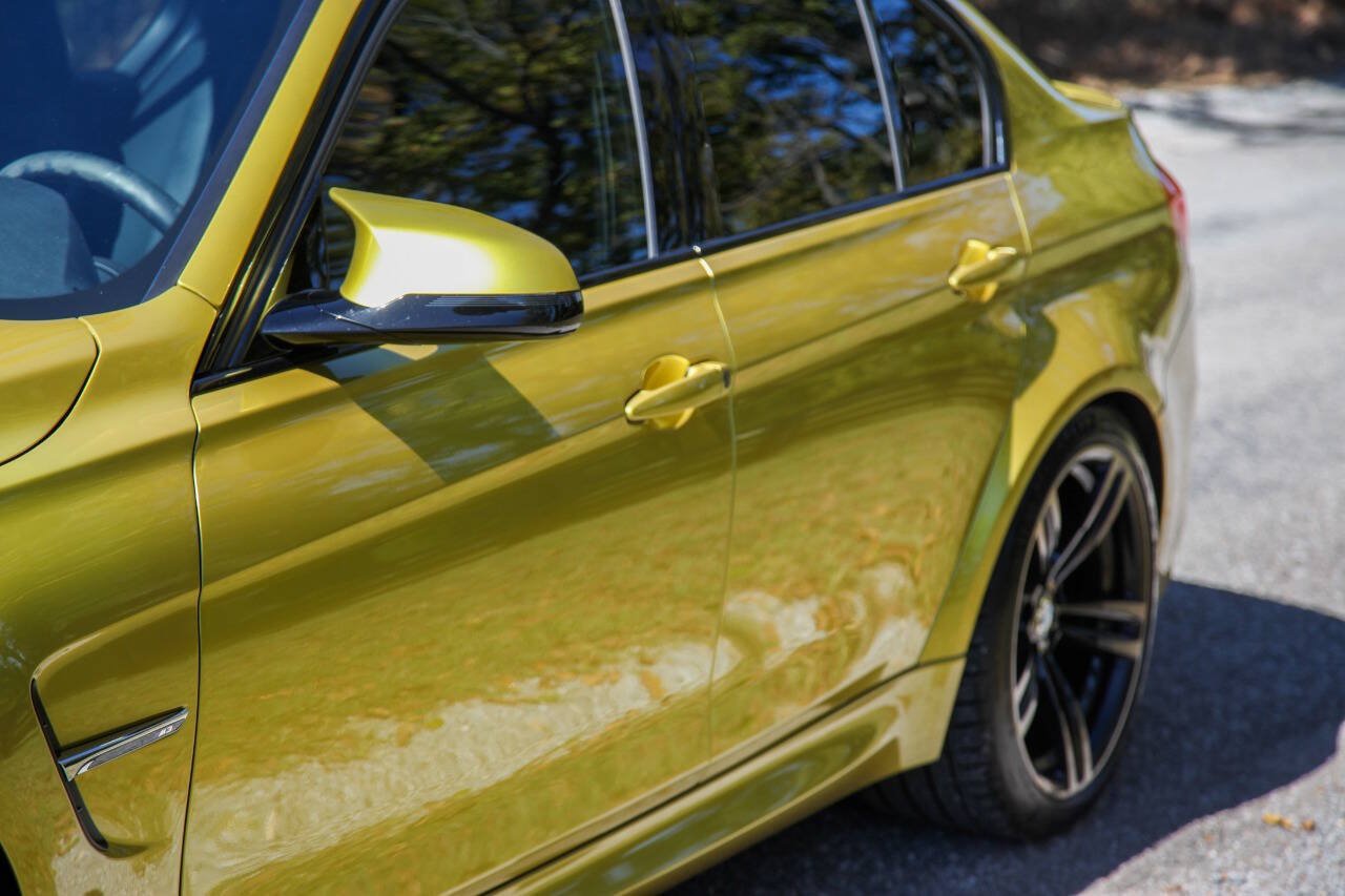 Used 2015 BMW M3 RWD image 8