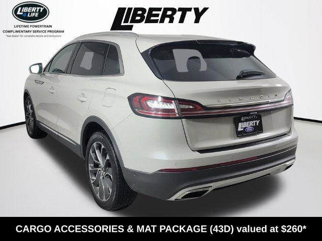 Used 2023 Lincoln Nautilus Reserve w/ Equipment Group 201A AWD/4WD image 5