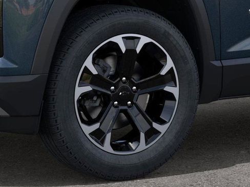 New 2026 Chevrolet Equinox LT FWD image 9