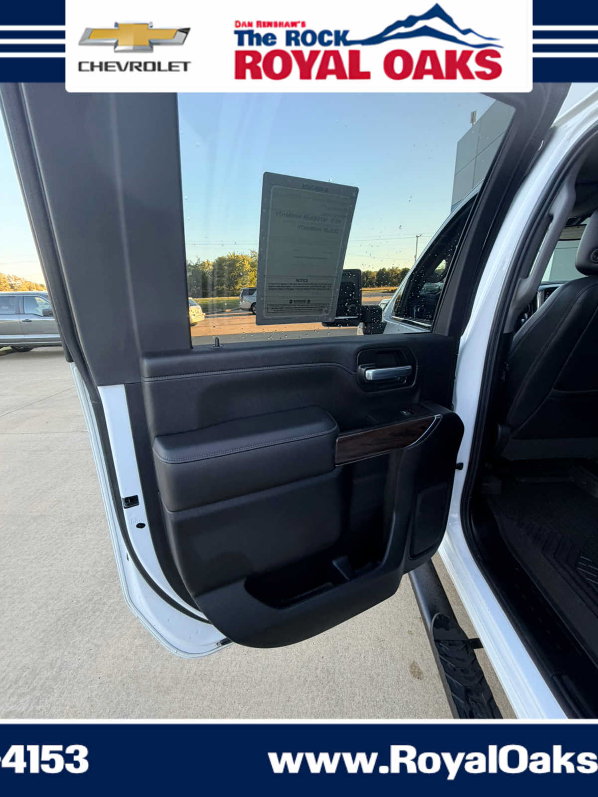 Used 2021 GMC Sierra 2500 SLT w/ Gooseneck/5TH Wheel Package AWD/4WD image 14