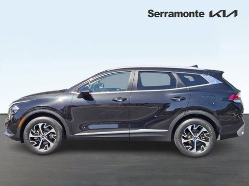 Used 2023 Kia Sportage EX AWD/4WD image 7