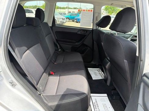 Used 2015 Subaru Forester 2.5i Premium w/ All-Weather Package AWD/4WD image 16