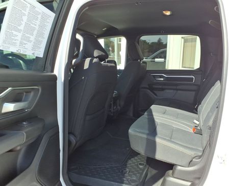 Used 2024 RAM 1500 Big Horn AWD/4WD image 9