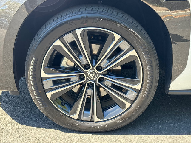 Certified 2023 Toyota bZ4X FWD w/ Weather Package image 7