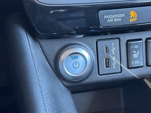 Used 2024 Nissan Leaf SV Plus image 22