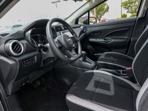Used 2025 Nissan Versa S w/ Trunk Package FWD image 17