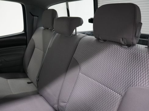 Used 2014 Toyota Tacoma PreRunner w/ SR5 Package RWD image 11