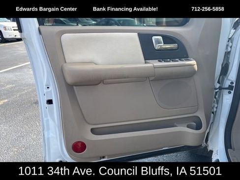 Used 2004 Ford Expedition Eddie Bauer image 16