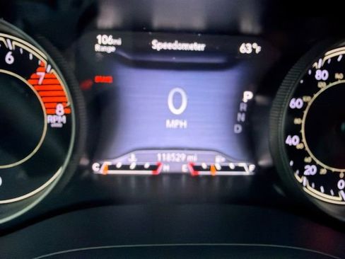 Used 2019 Jeep Cherokee Trailhawk AWD/4WD image 12