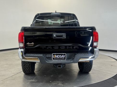 Used 2019 Toyota Tacoma SR5 image 7