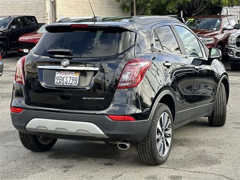 Used 2022 Buick Encore Preferred w/ Safety Package image 4