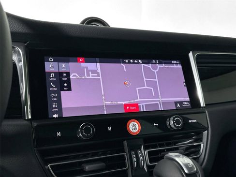 Certified 2025 Porsche Macan Turbo AWD/4WD image 22