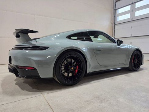 Used 2025 Porsche 911 Carrera 4 GTS AWD/4WD image 5