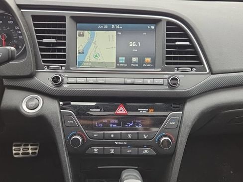 Used 2018 Hyundai Elantra Sport w/ Sport Premium Package 03 FWD image 13