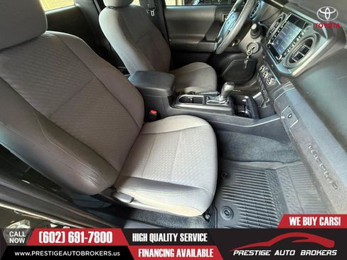 Used 2021 Toyota Tacoma SR RWD image 29